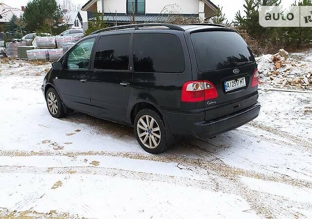 Черный Форд Галакси, объемом двигателя 2.8 л и пробегом 300 тыс. км за 6000 $, фото 1 на Automoto.ua
