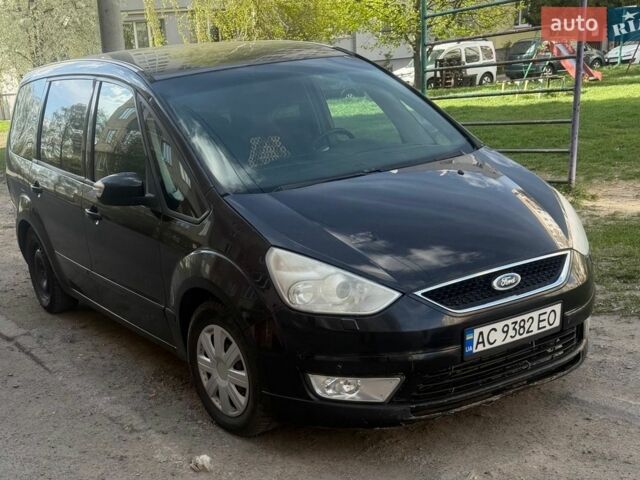 Черный Форд Галакси, объемом двигателя 2 л и пробегом 365 тыс. км за 5300 $, фото 1 на Automoto.ua
