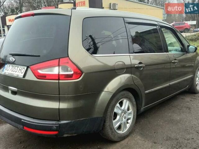 Коричневый Форд Галакси, объемом двигателя 2 л и пробегом 306 тыс. км за 10500 $, фото 1 на Automoto.ua