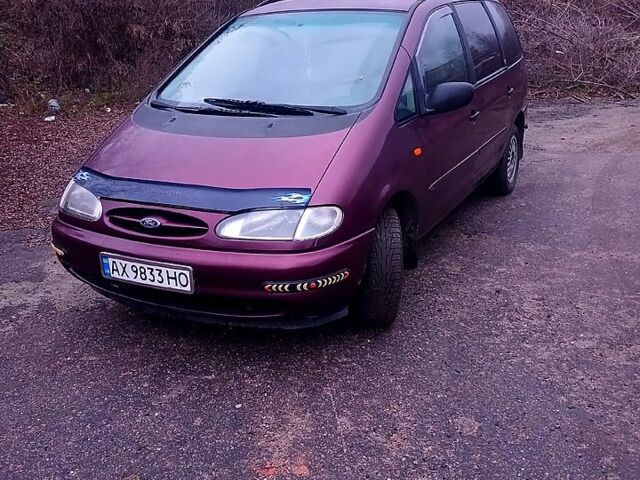 Червоний Форд Галаксі, об'ємом двигуна 2 л та пробігом 0 тис. км за 2800 $, фото 1 на Automoto.ua