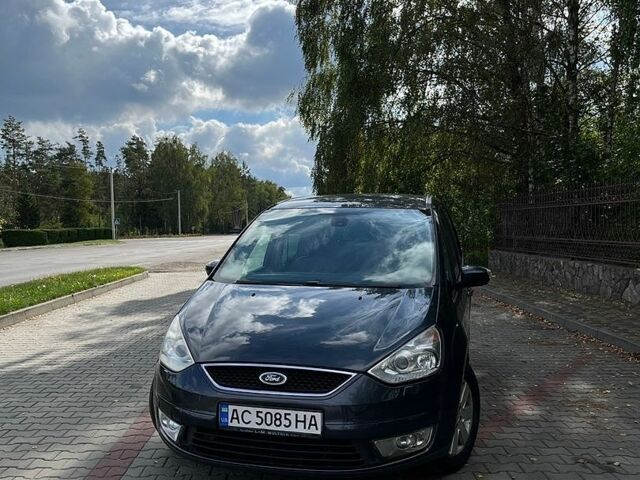 Форд Галаксі, об'ємом двигуна 2 л та пробігом 373 тис. км за 6399 $, фото 1 на Automoto.ua