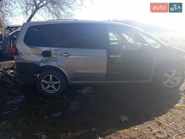 Форд Галаксі, об'ємом двигуна 1.8 л та пробігом 230 тис. км за 3600 $, фото 1 на Automoto.ua