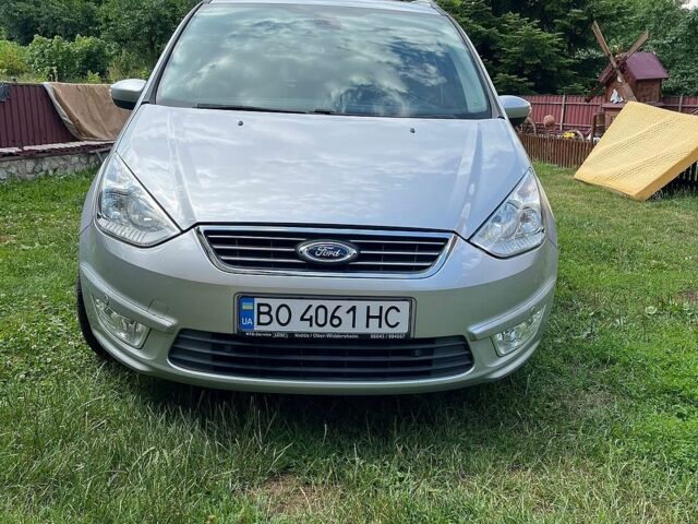 Форд Галаксі, об'ємом двигуна 1.6 л та пробігом 215 тис. км за 9000 $, фото 1 на Automoto.ua