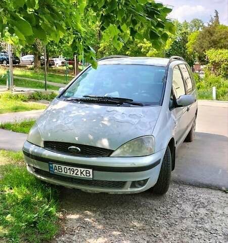 Сірий Форд Галаксі, об'ємом двигуна 1.9 л та пробігом 340 тис. км за 3500 $, фото 1 на Automoto.ua