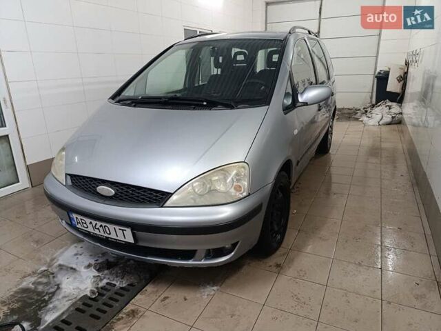 Серый Форд Галакси, объемом двигателя 1.9 л и пробегом 412 тыс. км за 3200 $, фото 1 на Automoto.ua
