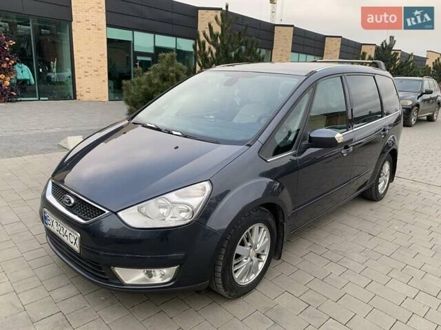 Сірий Форд Галаксі, об'ємом двигуна 1.8 л та пробігом 279 тис. км за 6500 $, фото 1 на Automoto.ua