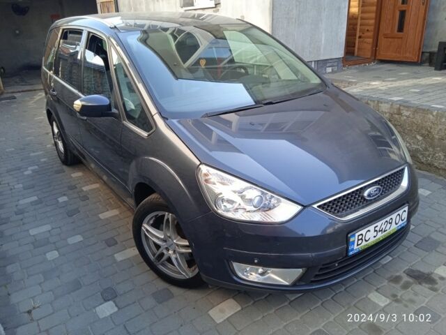 Серый Форд Галакси, объемом двигателя 2 л и пробегом 310 тыс. км за 8450 $, фото 1 на Automoto.ua