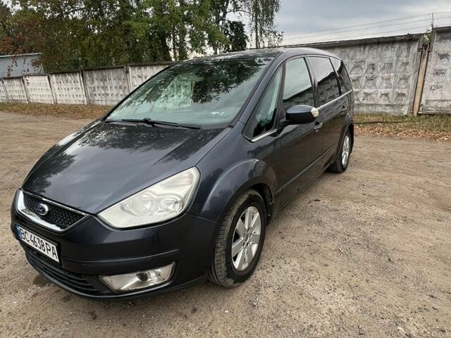 Сірий Форд Галаксі, об'ємом двигуна 2 л та пробігом 362 тис. км за 5500 $, фото 1 на Automoto.ua