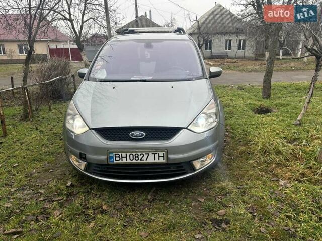 Серый Форд Галакси, объемом двигателя 2 л и пробегом 360 тыс. км за 7700 $, фото 1 на Automoto.ua
