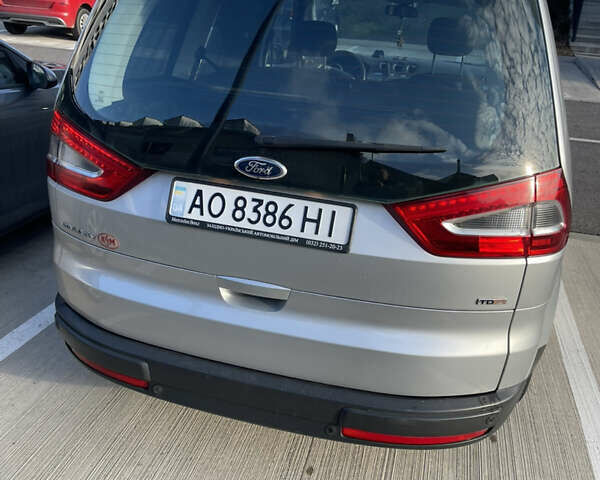 Серый Форд Галакси, объемом двигателя 2 л и пробегом 366 тыс. км за 5962 $, фото 1 на Automoto.ua