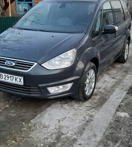 Сірий Форд Галаксі, об'ємом двигуна 2 л та пробігом 250 тис. км за 8850 $, фото 1 на Automoto.ua