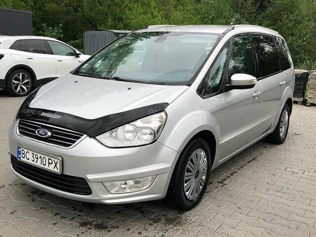 Сірий Форд Галаксі, об'ємом двигуна 2 л та пробігом 371 тис. км за 9000 $, фото 1 на Automoto.ua