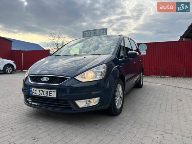 Синий Форд Галакси, объемом двигателя 2 л и пробегом 325 тыс. км за 5650 $, фото 1 на Automoto.ua
