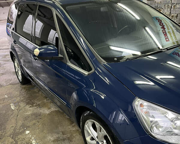 Синій Форд Галаксі, об'ємом двигуна 2 л та пробігом 236 тис. км за 11111 $, фото 1 на Automoto.ua