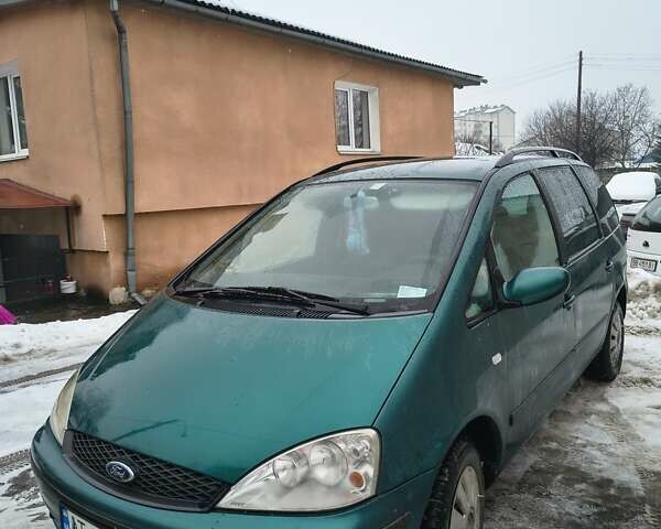 Зелений Форд Галаксі, об'ємом двигуна 1.9 л та пробігом 420 тис. км за 3200 $, фото 1 на Automoto.ua