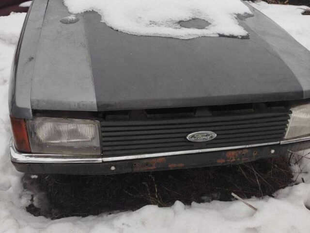 Сірий Форд Гранада, об'ємом двигуна 2 л та пробігом 3 тис. км за 1000 $, фото 1 на Automoto.ua