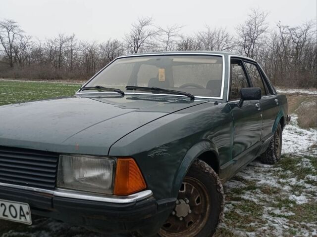 Зелений Форд Гранада, об'ємом двигуна 2 л та пробігом 200 тис. км за 1100 $, фото 1 на Automoto.ua