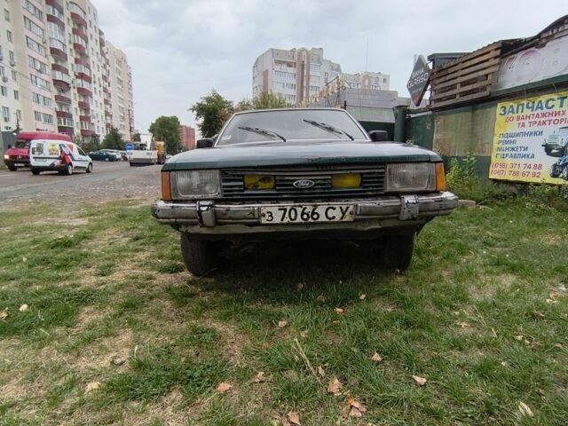Зелений Форд Гранада, об'ємом двигуна 2.3 л та пробігом 100 тис. км за 243 $, фото 1 на Automoto.ua