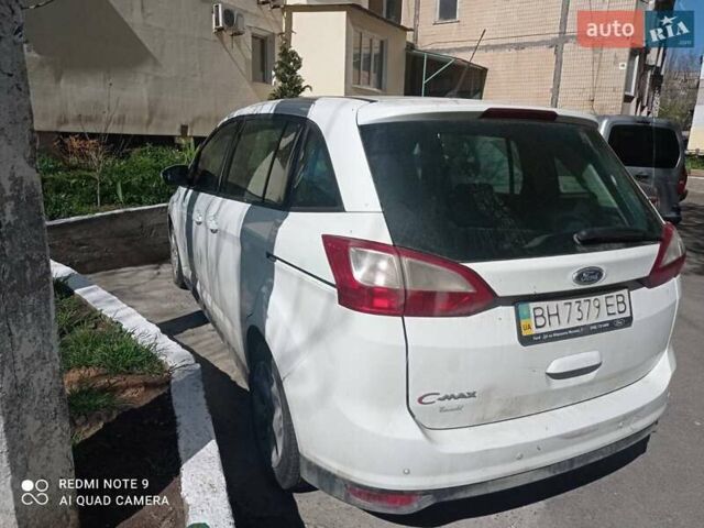 Белый Форд Гранд С-макс, объемом двигателя 0 л и пробегом 200 тыс. км за 7750 $, фото 1 на Automoto.ua