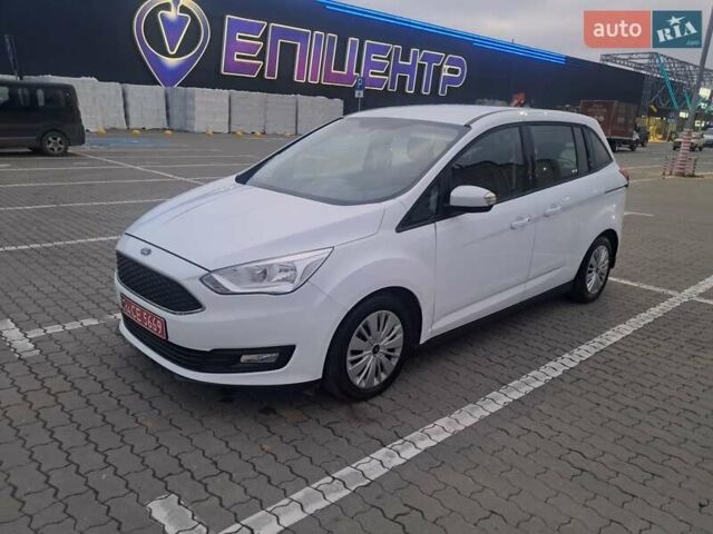 Белый Форд Гранд С-макс, объемом двигателя 1.5 л и пробегом 170 тыс. км за 9500 $, фото 1 на Automoto.ua