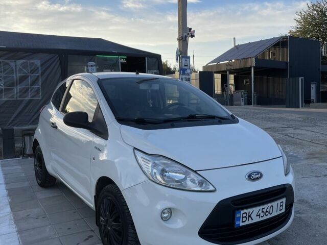 Білий Форд КА, об'ємом двигуна 1.2 л та пробігом 220 тис. км за 3509 $, фото 1 на Automoto.ua