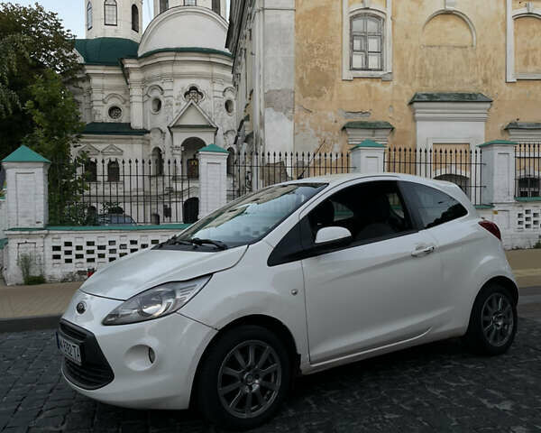 Білий Форд КА, об'ємом двигуна 1.2 л та пробігом 109 тис. км за 3900 $, фото 1 на Automoto.ua