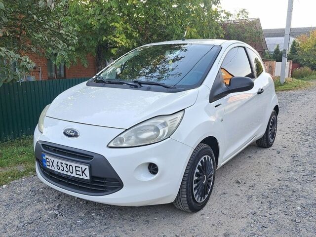 Белый Форд КА, объемом двигателя 1.2 л и пробегом 180 тыс. км за 3200 $, фото 1 на Automoto.ua