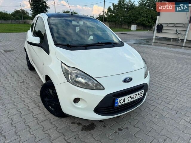 Белый Форд КА, объемом двигателя 1.24 л и пробегом 317 тыс. км за 3600 $, фото 1 на Automoto.ua