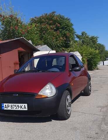 Красный Форд КА, объемом двигателя 1.3 л и пробегом 170 тыс. км за 2600 $, фото 1 на Automoto.ua