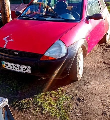 Красный Форд КА, объемом двигателя 1.3 л и пробегом 50 тыс. км за 800 $, фото 1 на Automoto.ua