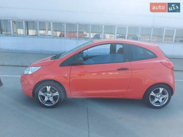 Красный Форд КА, объемом двигателя 1.25 л и пробегом 179 тыс. км за 5590 $, фото 1 на Automoto.ua