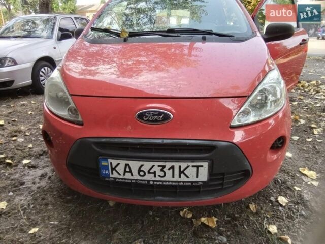 Красный Форд КА, объемом двигателя 1.3 л и пробегом 179 тыс. км за 5590 $, фото 1 на Automoto.ua