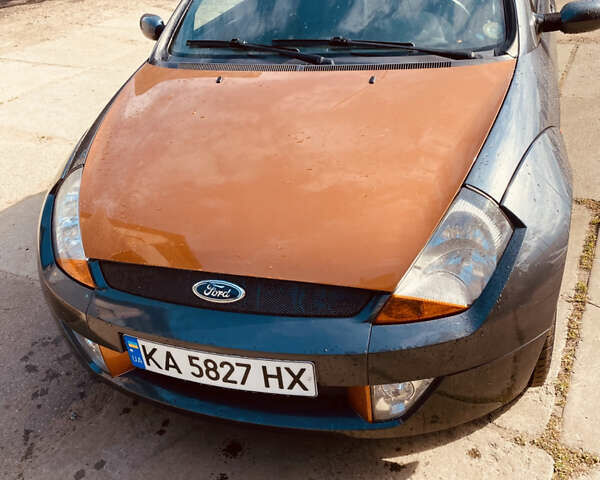Сірий Форд КА, об'ємом двигуна 1.6 л та пробігом 175 тис. км за 6000 $, фото 1 на Automoto.ua