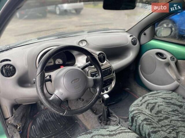 Зеленый Форд КА, объемом двигателя 1.3 л и пробегом 90 тыс. км за 1600 $, фото 1 на Automoto.ua