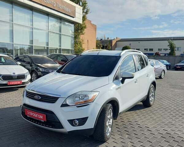 Белый Форд Куга, объемом двигателя 2.52 л и пробегом 225 тыс. км за 10700 $, фото 1 на Automoto.ua