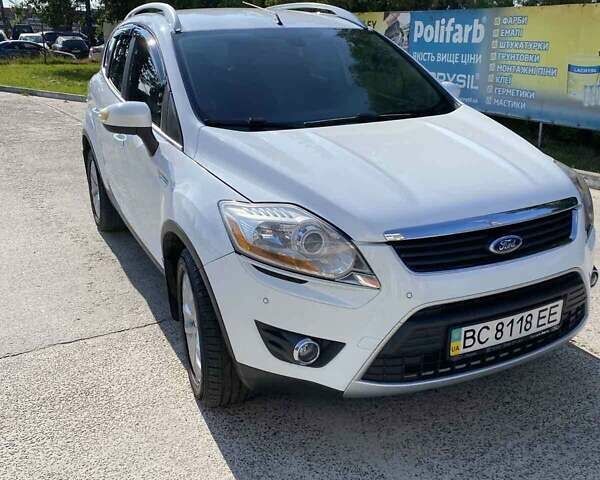 Белый Форд Куга, объемом двигателя 2.52 л и пробегом 208 тыс. км за 11500 $, фото 1 на Automoto.ua