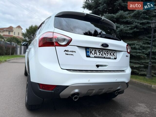 Білий Форд Куга, об'ємом двигуна 2 л та пробігом 194 тис. км за 8200 $, фото 1 на Automoto.ua