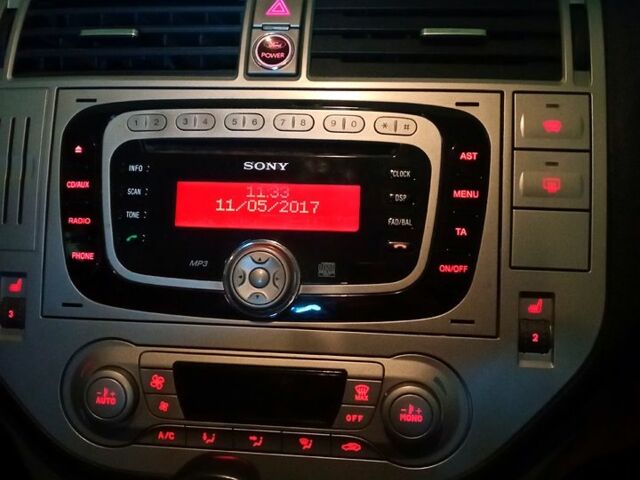 Білий Форд Куга, об'ємом двигуна 20 л та пробігом 109 тис. км за 12500 $, фото 1 на Automoto.ua