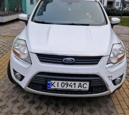 Белый Форд Куга, объемом двигателя 2 л и пробегом 340 тыс. км за 7500 $, фото 1 на Automoto.ua