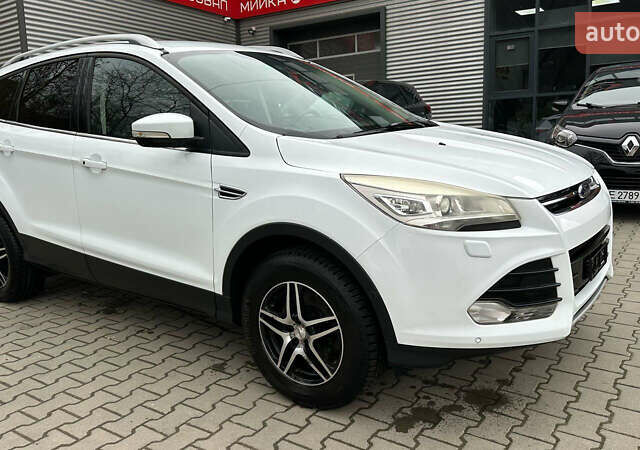 Білий Форд Куга, об'ємом двигуна 1.6 л та пробігом 194 тис. км за 13300 $, фото 1 на Automoto.ua