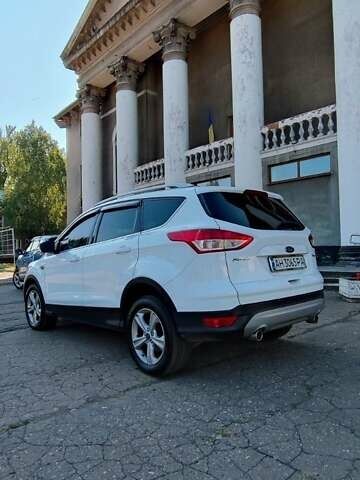 Белый Форд Куга, объемом двигателя 2 л и пробегом 203 тыс. км за 12300 $, фото 1 на Automoto.ua