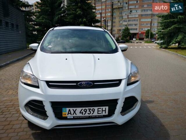 Білий Форд Куга, об'ємом двигуна 2 л та пробігом 115 тис. км за 13500 $, фото 1 на Automoto.ua