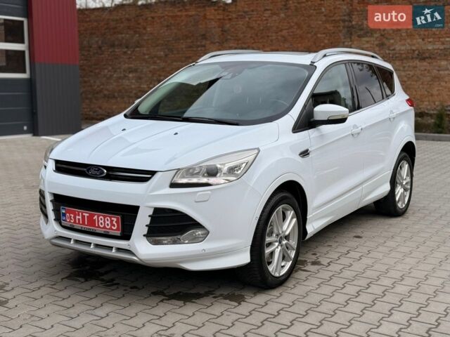 Белый Форд Куга, объемом двигателя 2 л и пробегом 208 тыс. км за 15999 $, фото 1 на Automoto.ua