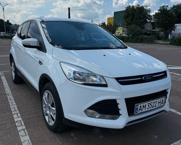 Белый Форд Куга, объемом двигателя 1.5 л и пробегом 278 тыс. км за 13500 $, фото 1 на Automoto.ua