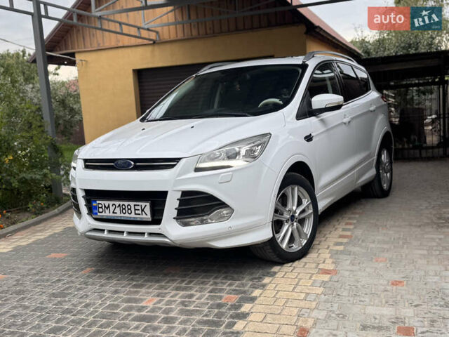 Белый Форд Куга, объемом двигателя 2 л и пробегом 122 тыс. км за 15500 $, фото 1 на Automoto.ua