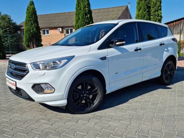 Білий Форд Куга, об'ємом двигуна 2 л та пробігом 193 тис. км за 15499 $, фото 1 на Automoto.ua