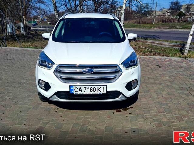 Белый Форд Куга, объемом двигателя 2 л и пробегом 160 тыс. км за 16000 $, фото 1 на Automoto.ua