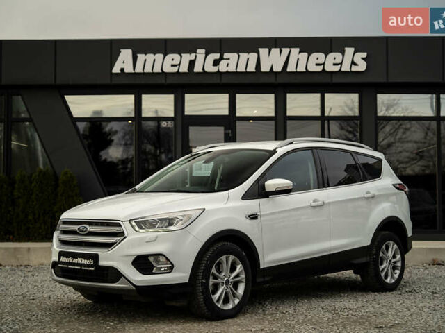 Білий Форд Куга, об'ємом двигуна 1.5 л та пробігом 88 тис. км за 18900 $, фото 1 на Automoto.ua