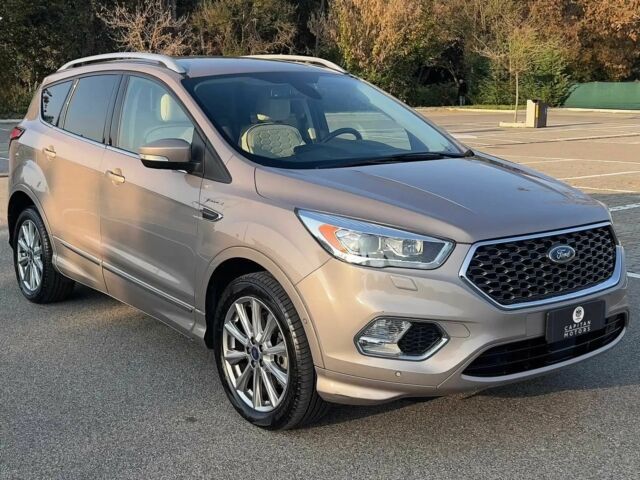 Бежевий Форд Куга, об'ємом двигуна 2 л та пробігом 58 тис. км за 6500 $, фото 1 на Automoto.ua