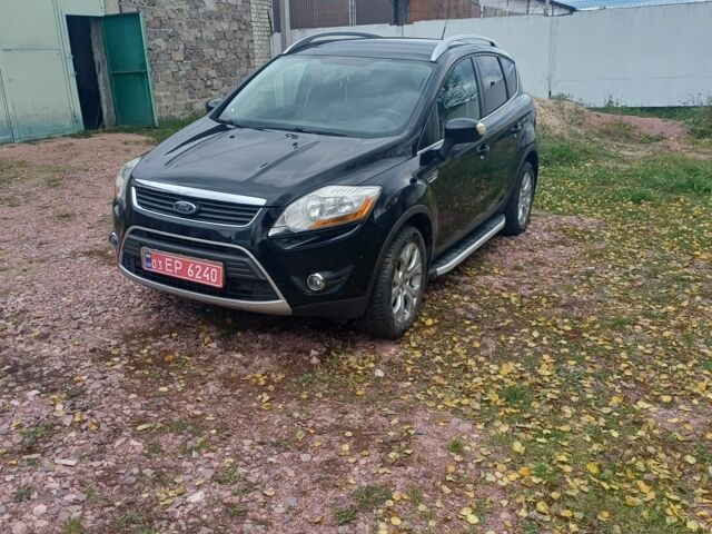 Черный Форд Куга, объемом двигателя 2 л и пробегом 259 тыс. км за 10600 $, фото 1 на Automoto.ua